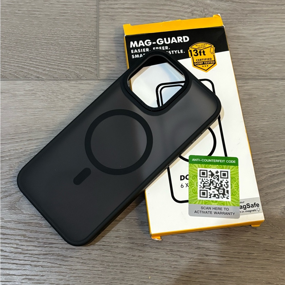 Mag-Guard MagSafe iPhone 15 Pro Max Black Phone Case - Picture 1 of 10